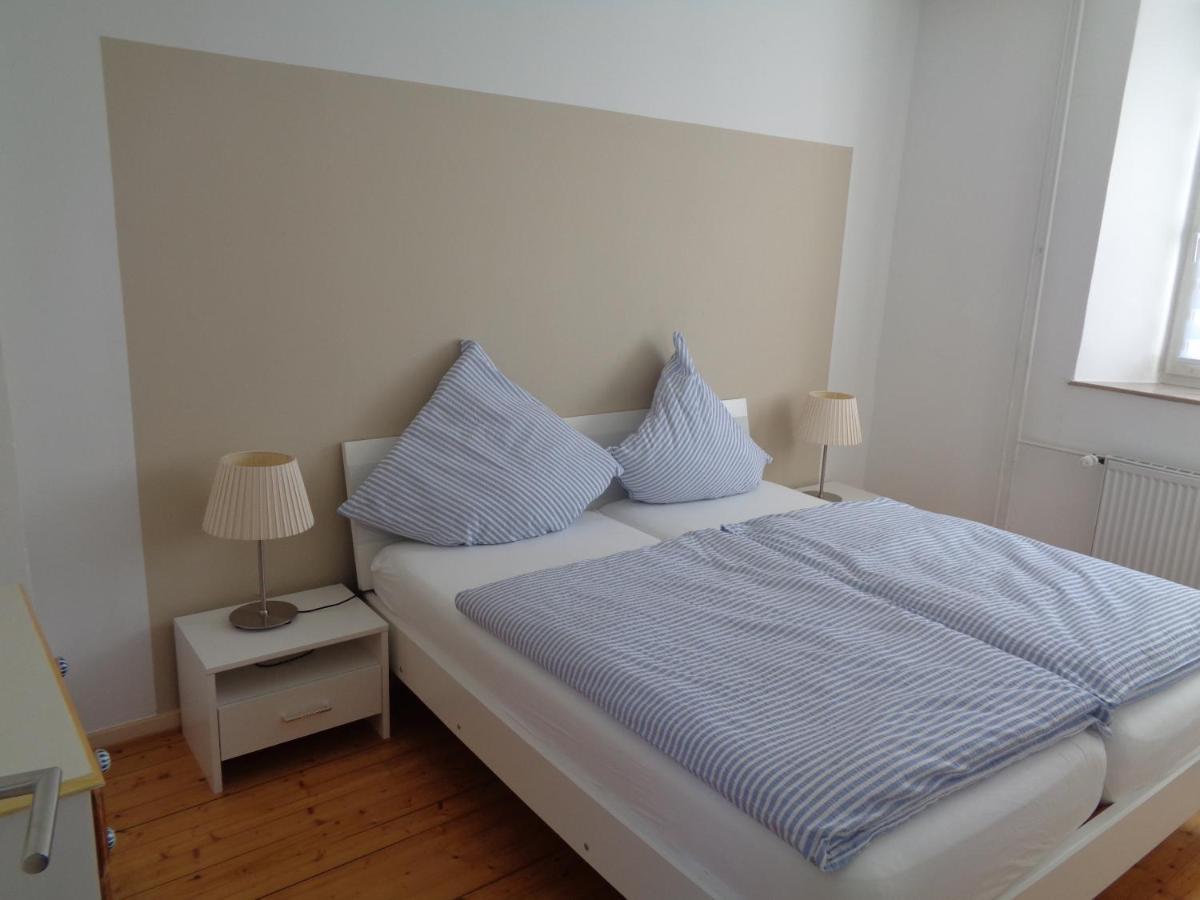 Ferienwohnung Altes Pfarrhaus Mit Flair Und Moselblick Brauneberg Extérieur photo